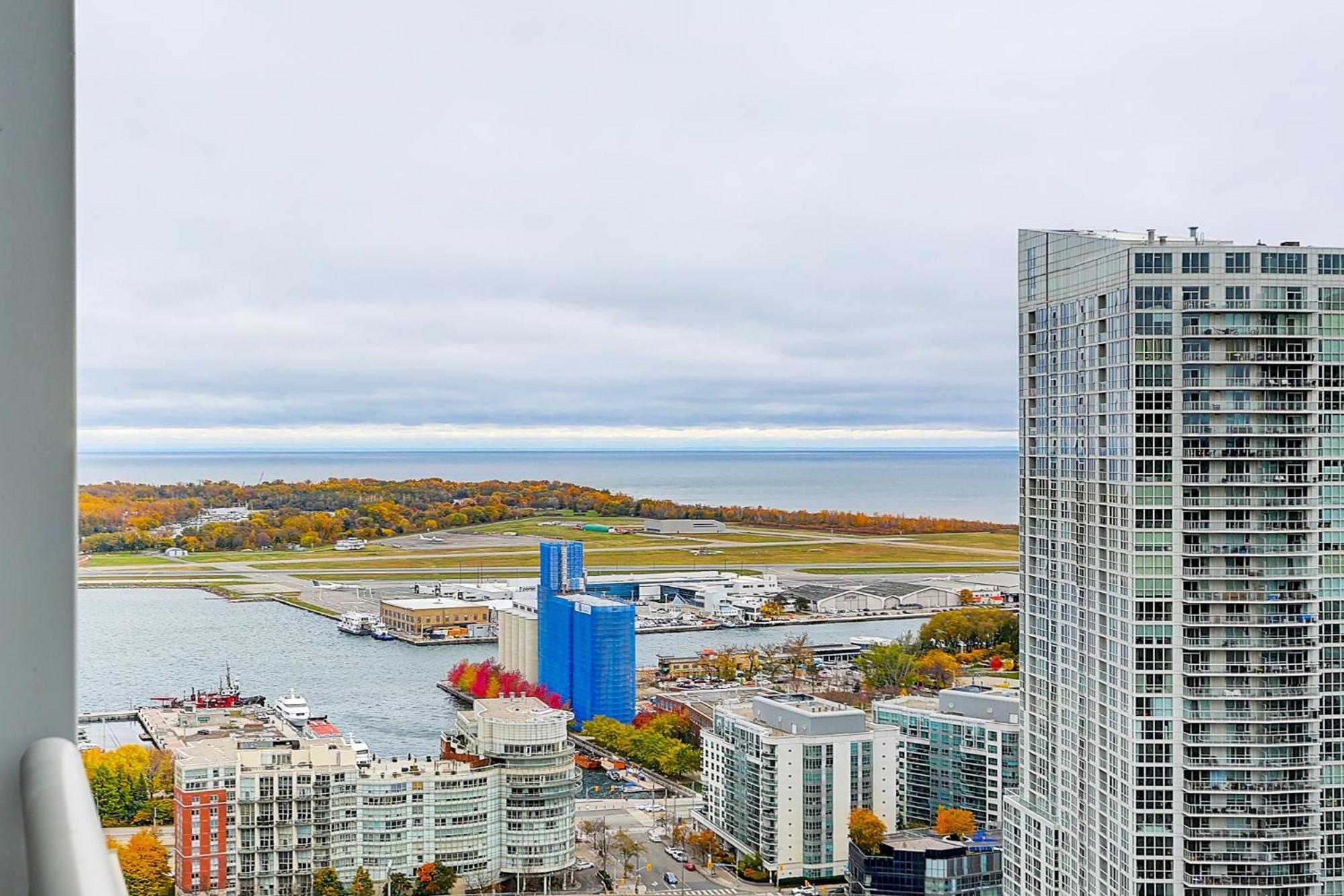 Lakeview Apartments Downtown Toronto Dış mekan fotoğraf